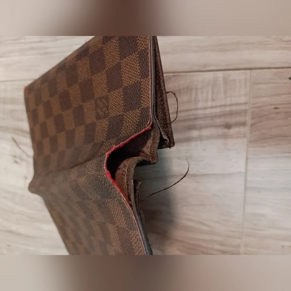 Authentic Louis Vuitton Damier Ebene Brazza Long Wallet